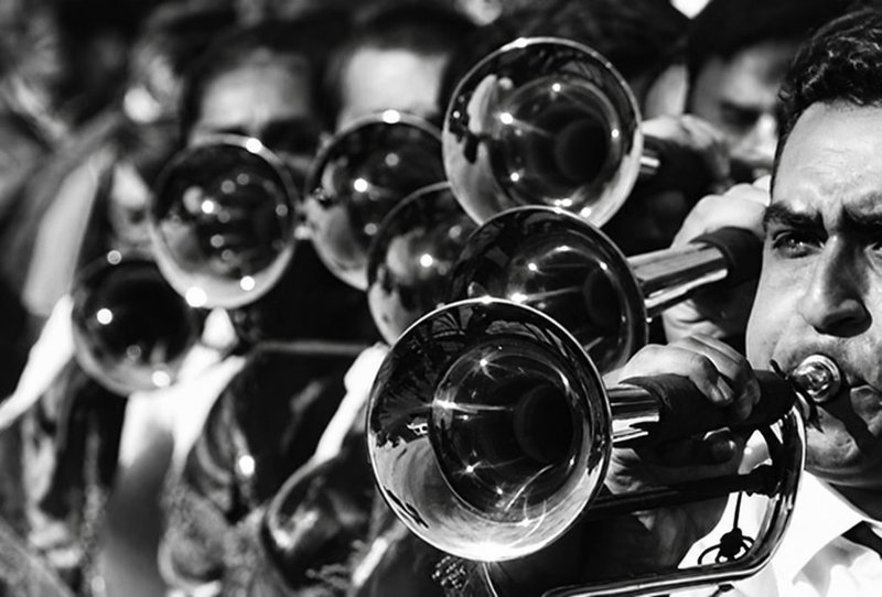 和弦铜管 Past to Future Reverbs Brass Chord Stabs