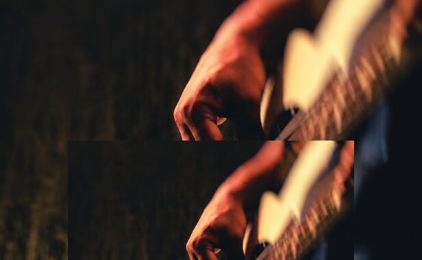 黑胶电贝斯 Past to Future Reverbs Vinyl Bass Guitar